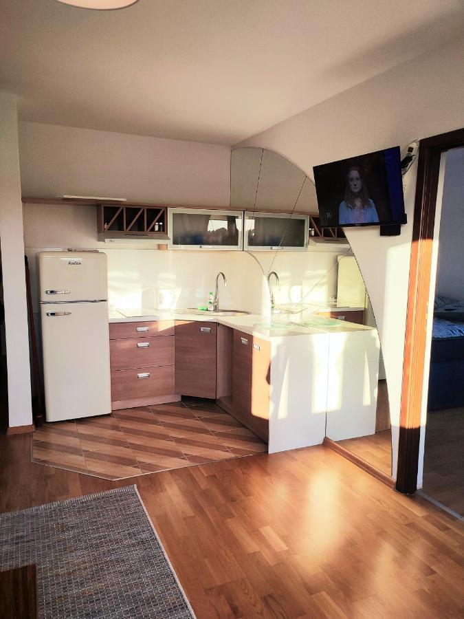 Apartament Na Wydmie, Garaz + Ladowarka Ev Устка Екстериор снимка